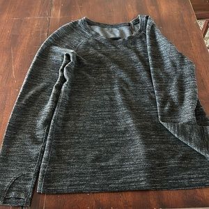 Black medium women’s post workout shirt